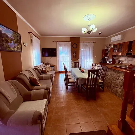 Casa vacanze Aranypatkó Lovasudvar