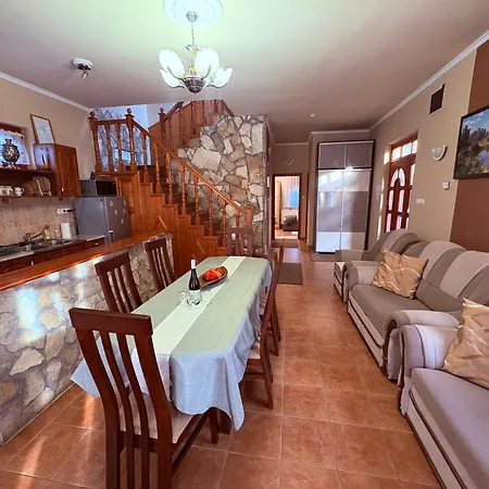 Aranypatkó Lovasudvar Casa vacanze Berzence