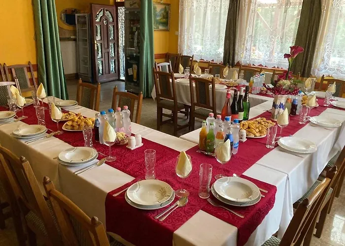 Aranypatko Vendeghaz Lovasudvar Dom wakacyjny Berzence